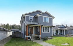2560 Steele Cres, Courtenay, BC V9N 0C3