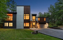 108 Edith Margaret Place, Carp - Huntley Ward, ON K2W 1A8