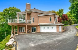 1455 Rue des Quatre-Saisons, Sainte-Adèle, QC J8B 2K5