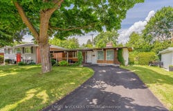 941 Cromwell Drive, Billings Bridge - Riverside Park and Area, ON K1V 6K3