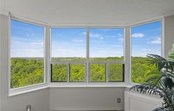 55 Green Valley Drive 1701, Kitchener, ON N2P 1Z6