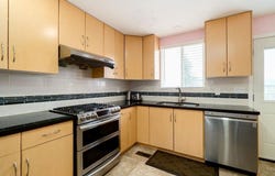 2575 E 29th Avenue, Vancouver, BC V5R 1V2