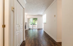 405 Quebec St 116, Victoria, BC V8V 4Z2