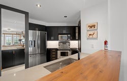 170 Ch. des Sous-Bois 10, Mont-Tremblant, QC J8E 3M1