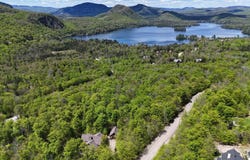 505 Crois. de la Coulée, Lac-Supérieur, QC J0T 1P0