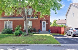 69 Rue Lyse-Daniels, Gatineau (Aylmer), QC J9J 3Y3