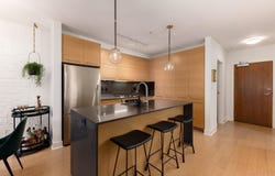 2020 W 12th Avenue 203, Vancouver, BC V6J 0C5
