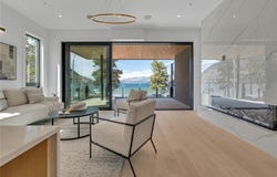 602 Lakeshore Drive 202, Penticton, BC V2A 1B9