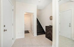 827 Kiniw Private, Manor Park - Cardinal Glen and Area, ON K1K 5A3
