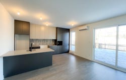 9275 Boul. de la Grande-Allée 103, Mirabel, QC J7J 0N6