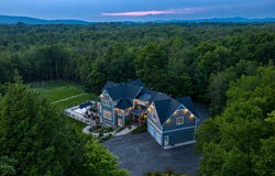 26 Ch. des Montagnais, Sutton, QC J0E 2K0