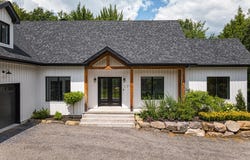 175 Rue de la Quiétude, Saint-Colomban, QC J5K 0G5