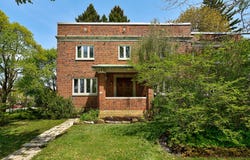 4 Av. de la Brunante, Montréal (Outremont), QC H3T 1R4