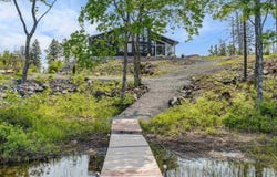 242 Heritage Way, East Uniacke, NS B0N 1Z0