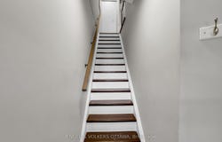 202 Alvin Road S, Manor Park - Cardinal Glen and Area, ON K1K 2V1
