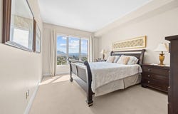 1160 Bernard Avenue 1102, Kelowna, BC V1Y 6R2
