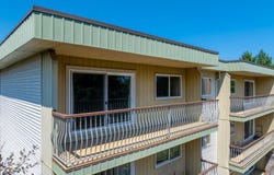 1015 Cumberland Rd 402, Courtenay, BC V9N 2E7