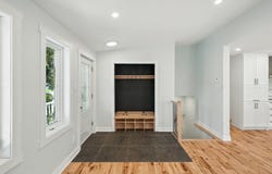 213 Rue Samson, Terrebonne (Lachenaie), QC J6W 5W8
