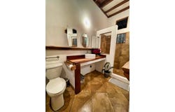 Tranquil Octagon Home in the Lush Diamante Valley, Tinamaste, 11901