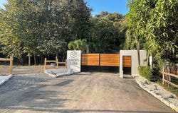 Sunset Hills, Paquera, 