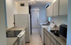 7-J CONDOMINIO LAGUNA GARDENS I, APARTAMENTO 7 J, AVENIDA LAGUNA, CAROLINA, PUERTO R, Isla Verde, Carolina, 00979