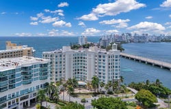 6 AVE LUIS MUÑOZ RIVERA, Condado, San Juan, 00911