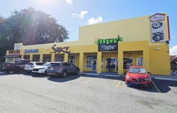 Local C. CARR. 467, Bayamón, 00957