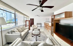 2A CALLE SANTIAGO IGLESIAS, Condado, San Juan, 00907