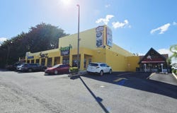 Local C. CARR. 467, Bayamón, 00957
