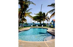 204 CONDOMINIO VILLAS DEL MAR BEACH RESORT, Medianía Alta, Loíza, 00772