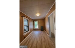 221 E CAMERON STREET, SHAMOKIN, PA 17872