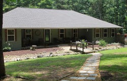 204 Chapman Court, LaFayette, GA 30728
