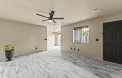 6902 W DEVONSHIRE Avenue, Phoenix, AZ 85033