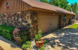 308 W Chickasaw Ave, Washington, OK 73093