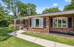 930 N Bickett Road, Xenia, OH 45385