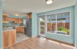 14370 SW 6TH St, Beaverton, OR 97005