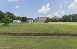 3867 E Nc 24 Highway, Beulaville, NC 28518