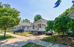 308 W 18th Street, Holland, MI 49423