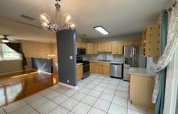 923 Hawthorne Street, Tallahassee, FL 32308