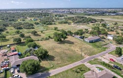 213 Mesquite Cir, Aransas Pass, TX 78336