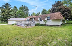5890 N Oceana Drive, Hart, MI 49420