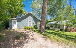 407 W College Street, Branson, MO 65616
