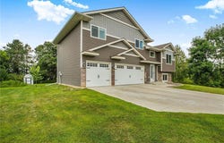 1008 Nelson Avenue, Mora, MN 55051