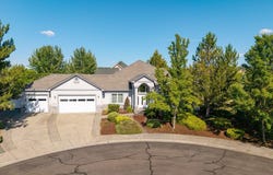 1088 Oak Grove Court, Eagle Point, OR 97524
