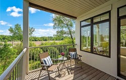 101 Willoughby Way E, Minnetonka, MN 55305