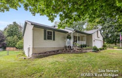 11025 56th Avenue, Allendale, MI 49401