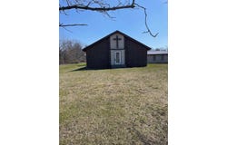 1207 S Wayne Street, Angola, IN 46703