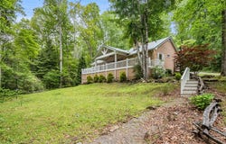 177 Lake Drive, Topton, NC 28781