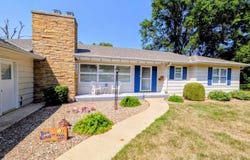 600 Thielen St, Exira, IA 50076