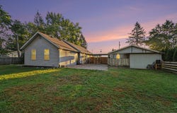 2733 Burr Oak Avenue, Elkhart, IN 46517